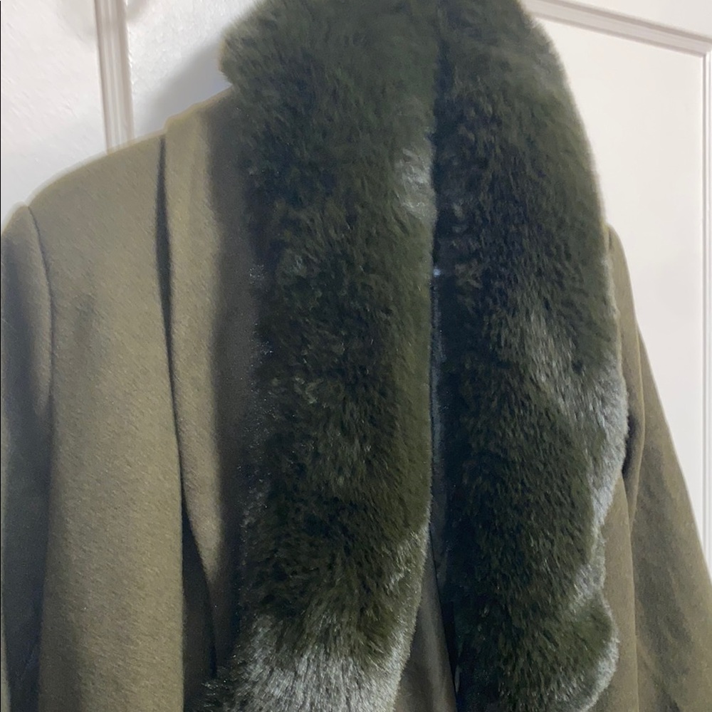SHEIN LUNE Medium Olive Green Elegant Fuzzy Collar Belted Overcoat - Picture 12 of 12